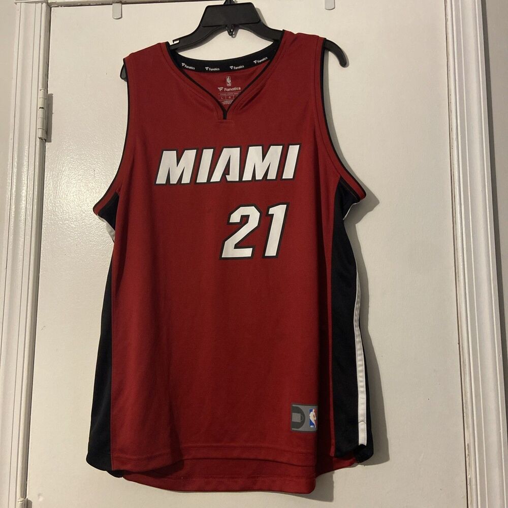 Miami Heat NBA Hassan Whiteside SIGNED #21 Jersey SS L Black Red White
